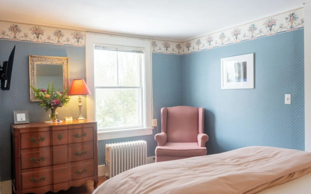 The White Gables Inn