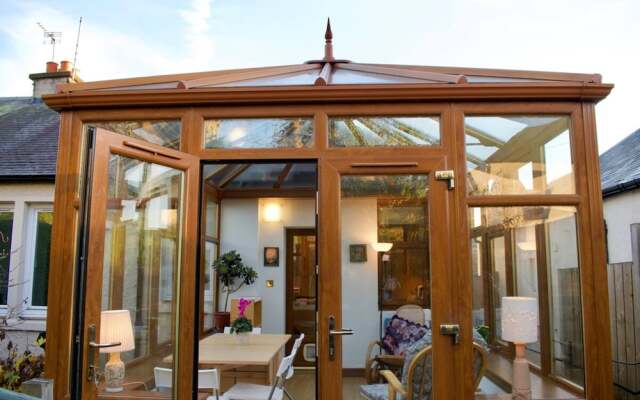 Cosy Home With Views of Arthur's Seat