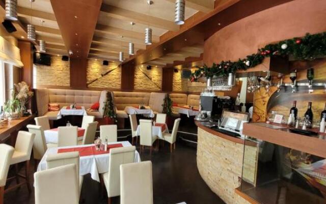 LUX STUDIO 1505 Apart Hotel Zoned II