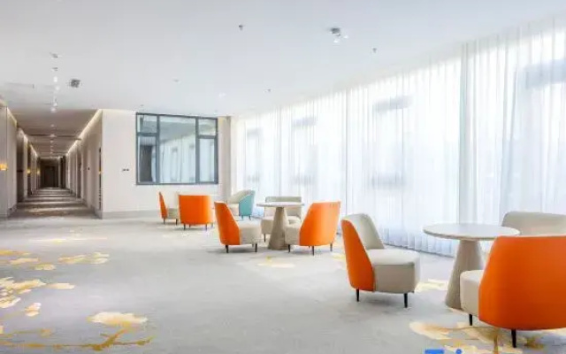 Weihai  Rezen Select Hotel