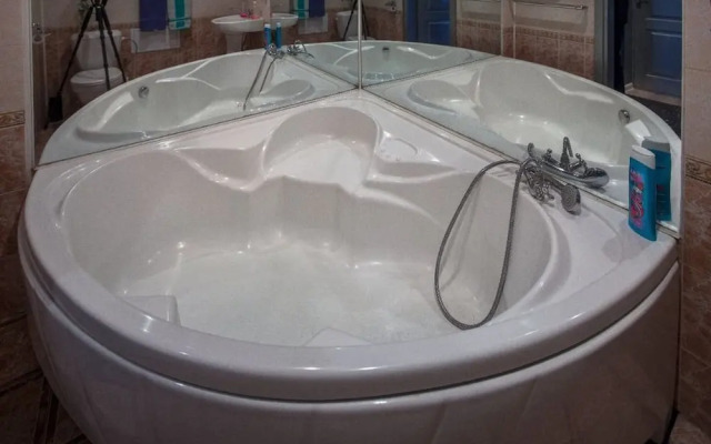 Apart-Comfort on Volodarskogo 63