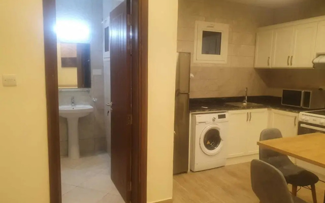 Terminal Inn Airport Hotel & Apartment