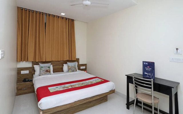 OYO 10607 Hotel Image Point