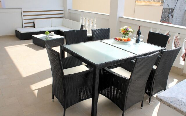 Apartments Antica