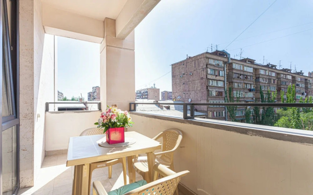 Stay Inn on Koghbatsi Str. 16