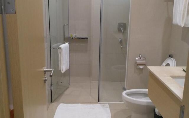 Ocean Suites Apartment