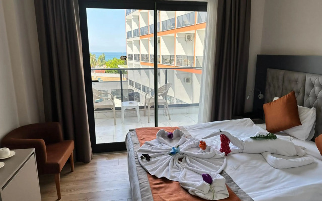 Side Golden Rock Hotel 16+ Adults Only