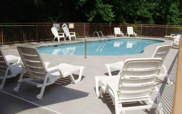 SureStay Hotel by Best Western Pigeon Forge
