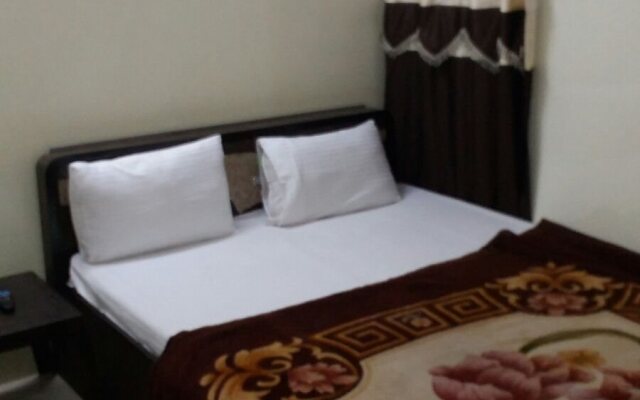 hotel mayur inn
