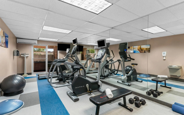 Comfort Inn & Suites Boulder