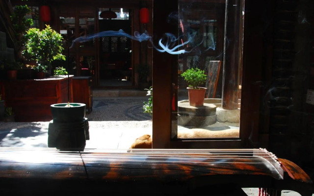 Lijiang Lazy Tiger Inn