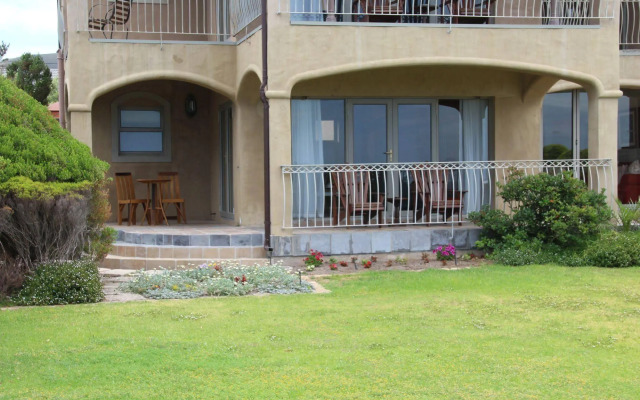 On the Cliff Guest House