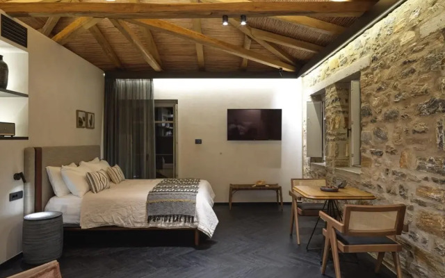 Athena Suite by Peliva Nature Suites