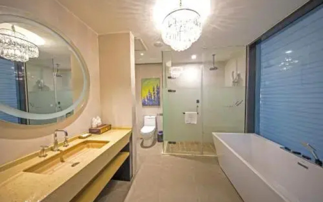 Lavande Hotels (Taixing Jiangping Road Yangguang Yipin)