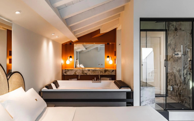 Seebay Hotel
