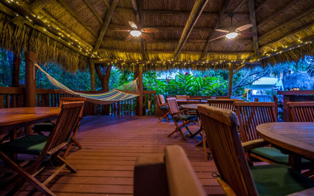 Crane's Beach House Boutique Hotel & Luxury Villas