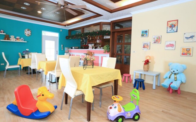 An Ti Li Ya Homestay