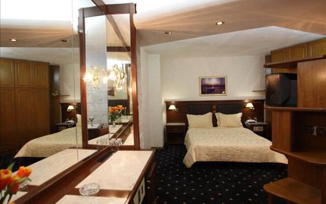 Hotel Tsamis