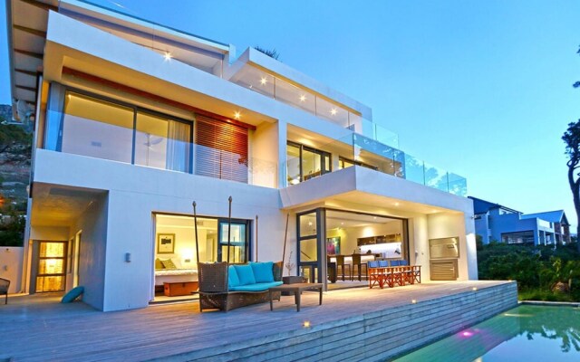 Villa 31 - Camps Bay