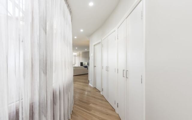 3 Bedroom Waterfront Penthouse on the Hawkesbury