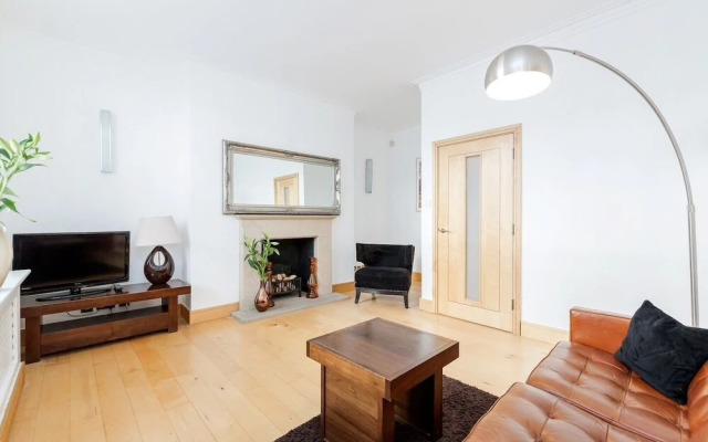 Amazing One & Only Mayfair Suite BOLT