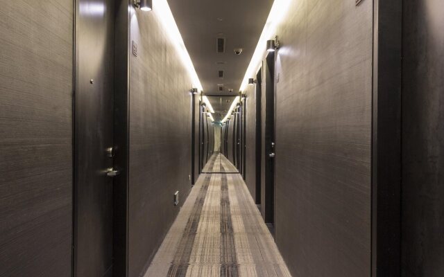 Hotel YAN