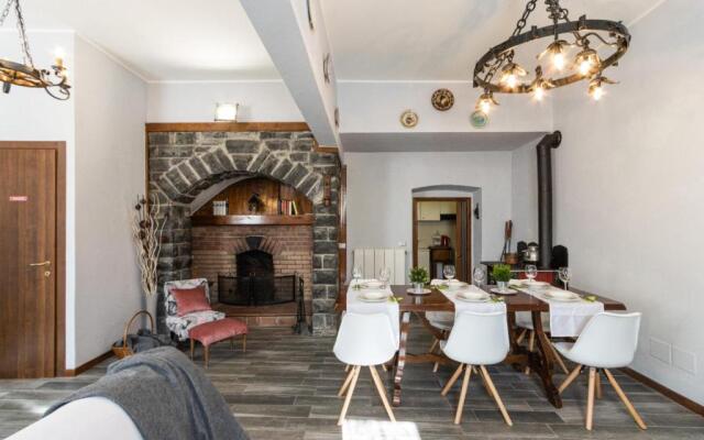 Tranquilla abitazione nel verde a 400m dal lago