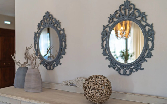 Nostos Villa - 50 m2 pool 2 km from the Beach