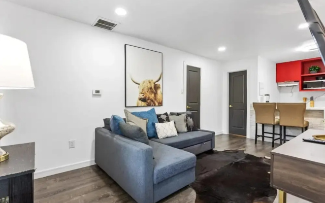 Candidus Prime Location Houston Hotspots Sleep 4