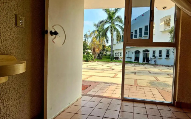 Hotel Hacienda Del Rio
