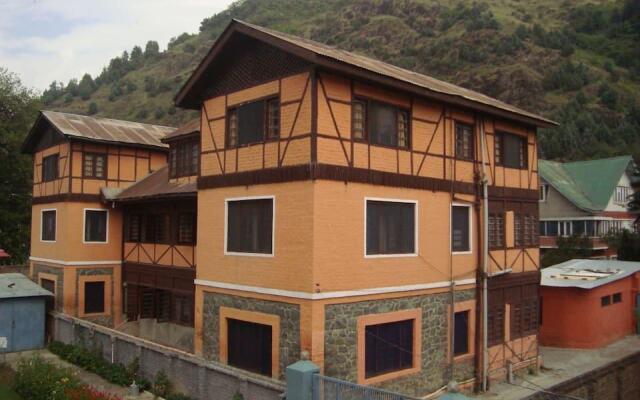 Lakshmi Guest House