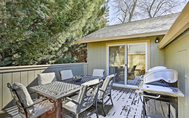 Centrally Located Mt Shasta Home w/ Deck!