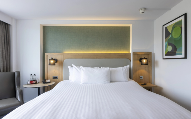 Holiday Inn Milton Keynes - Central by IHG