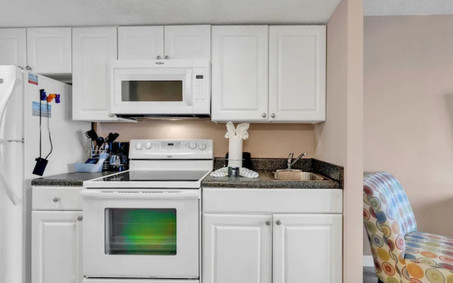 Ocean View 1BR Condo