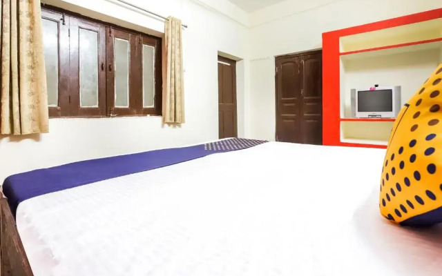 SPOT ON 66976 Tirupati Guest House