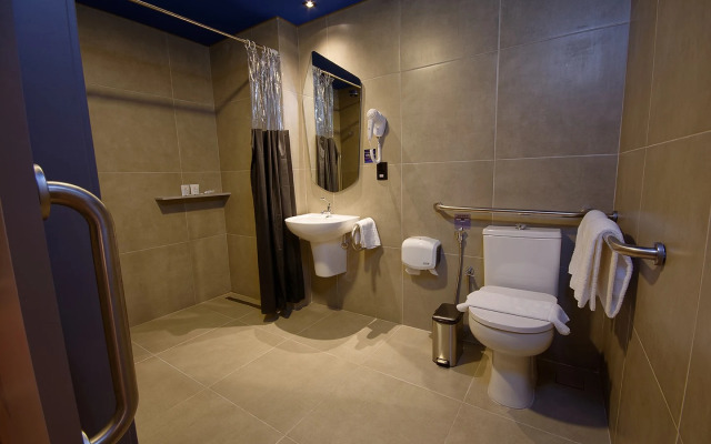 Golden Tower Express Nações Unidas by Fênix Hotéis