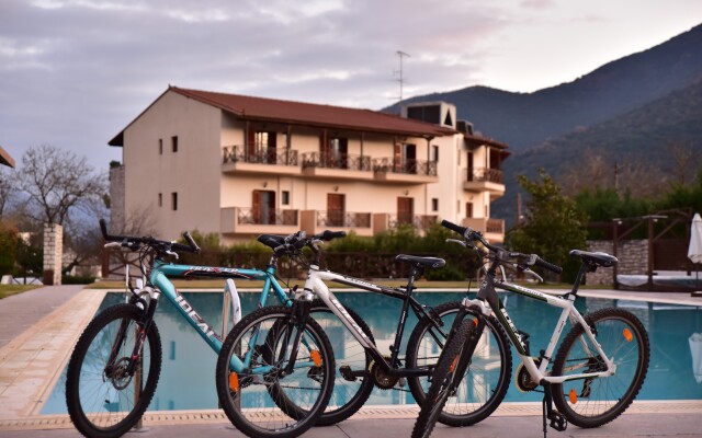 Mont Helmos Hotel
