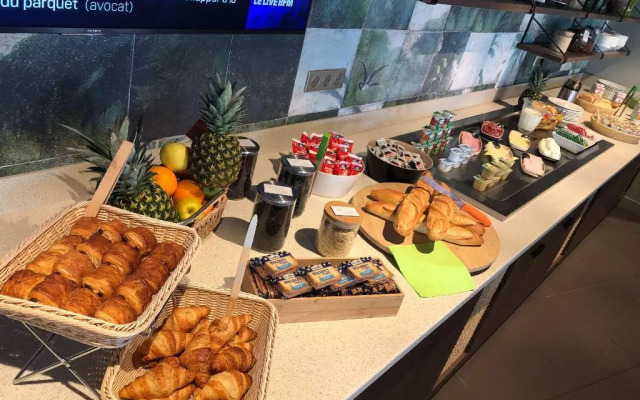 ibis Styles Clermont Ferrand Le Brezet Aeroport