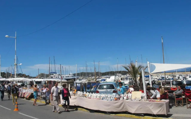 Holiday Home De Manou - SFP135