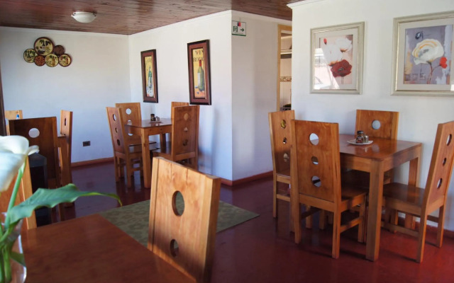 Economy Hostel Tierra Noble Bed and Breakfast