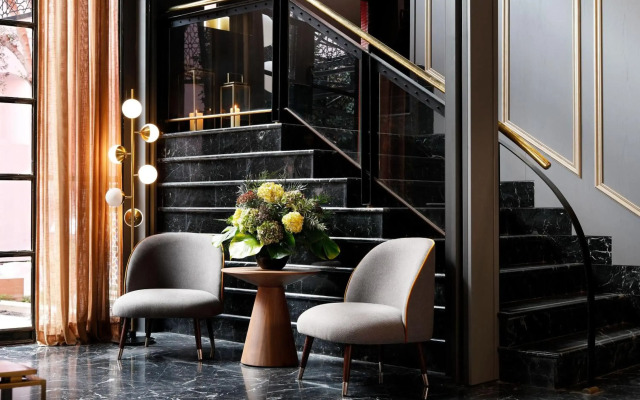 Los Seises Sevilla, a Tribute Portfolio Hotel
