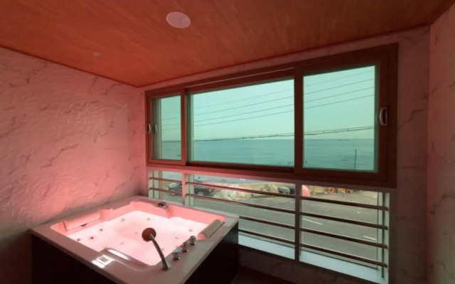 Pohang Beach63 Spa Pension