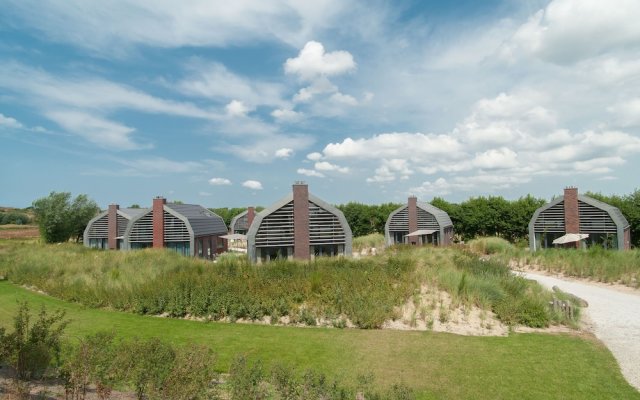 Beautiful new Villa With Sauna Surrounded by Dune Reserve Near the sea