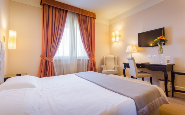 Hotel Palazzo San Lorenzo & SPA