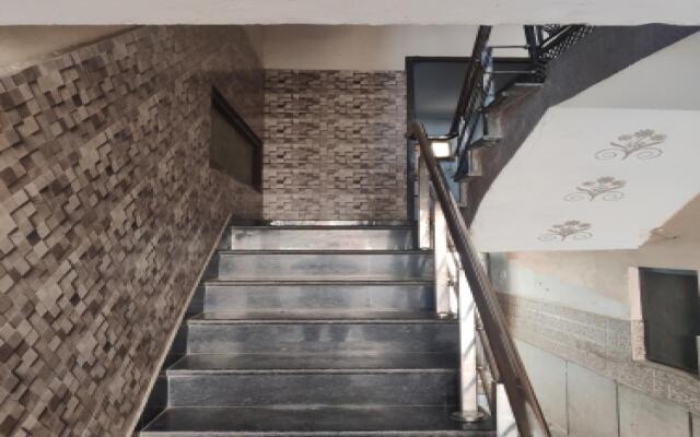 OYO 80891 Hotel Sachin