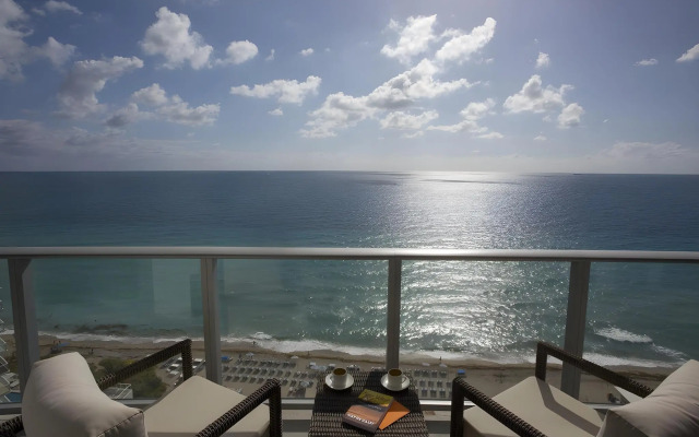 Lyfe Resort & Residences