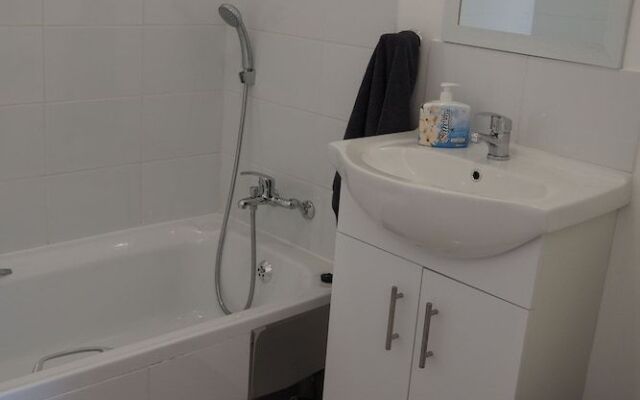 African Eagle Apartments