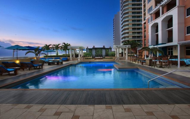 Marriott's BeachPlace Towers