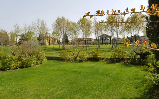 Luxury Apartments Beauty Gardens