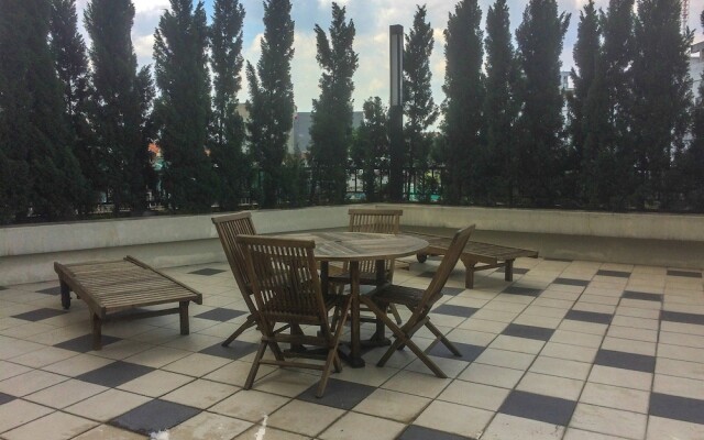 Best Price Studio The Oasis Apartment